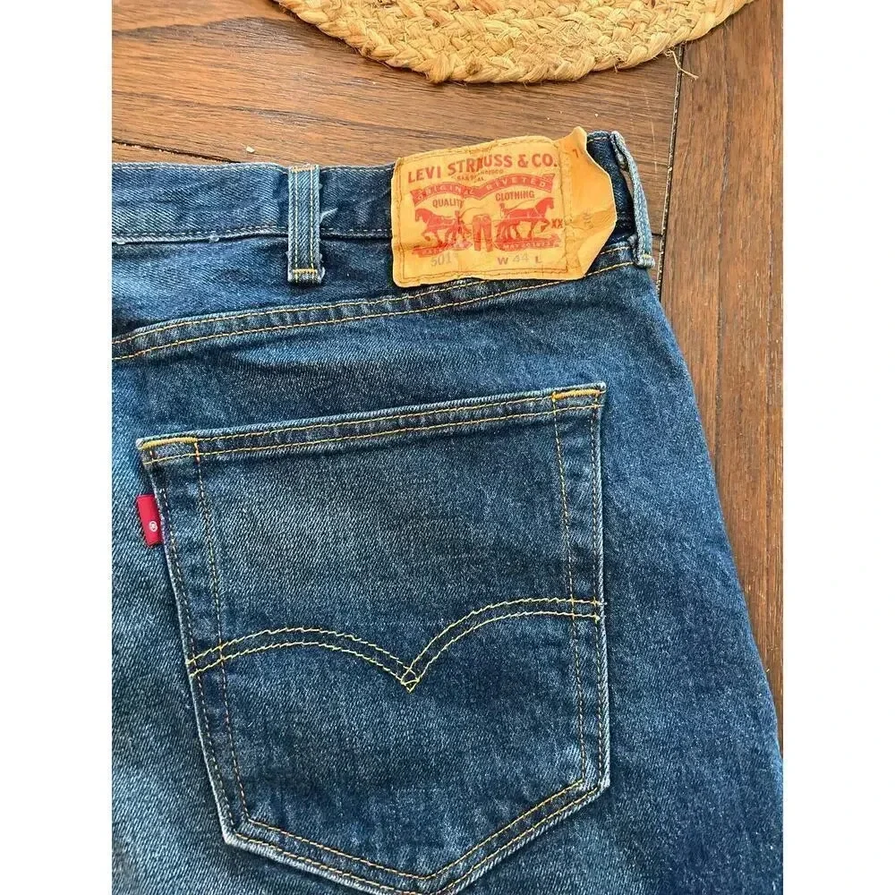 Levi's 501 Denim Shorts Size 44 Blue Button Fly Cut Off Original Fit Heritage